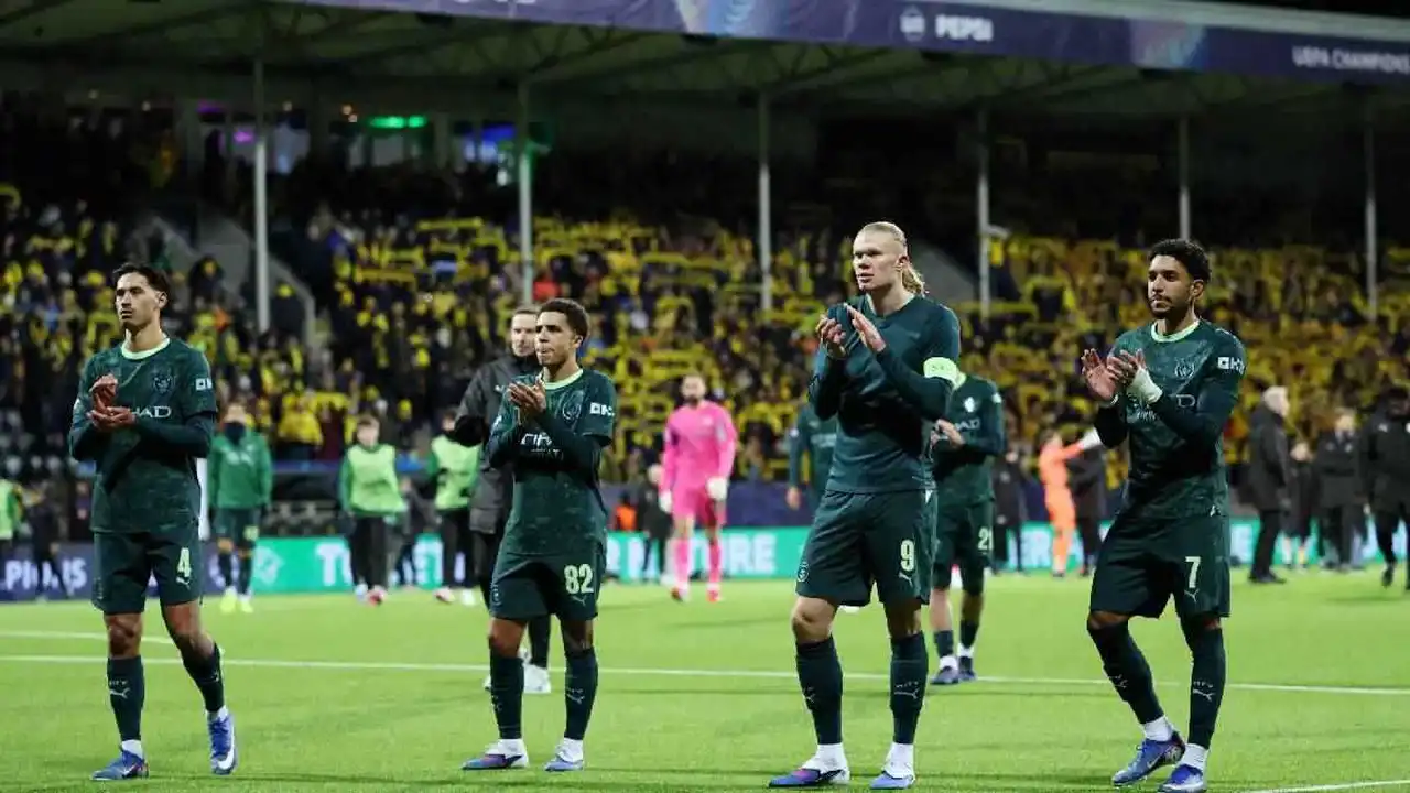 تحرك إسباني سريع.. خطة لإنقاذ مسيرة عمر مرموش مع فرانكفورت الألماني